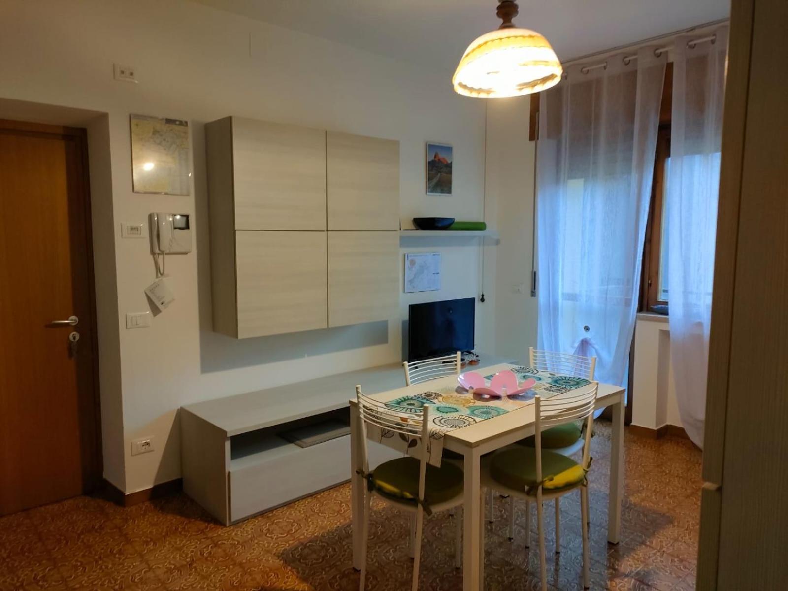 Sunflower Apartment Беллуно Екстер'єр фото